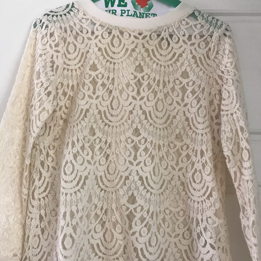 Ivory lace top with beautiful back button detail